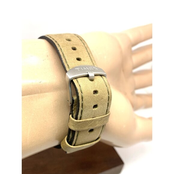 Timex Men's Watch T2N697 Quartz Indiglo Black Dial Leather Band 42mm - Picture 11 of 15